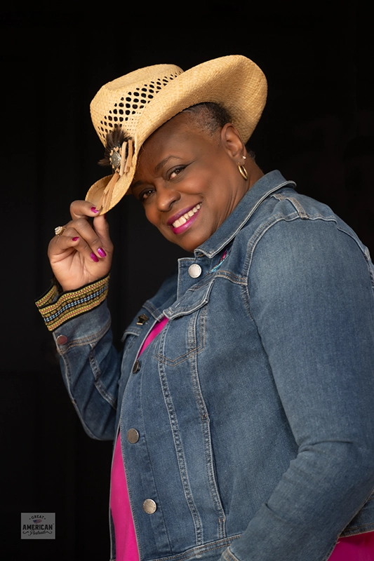 about-me-img-header-mobile